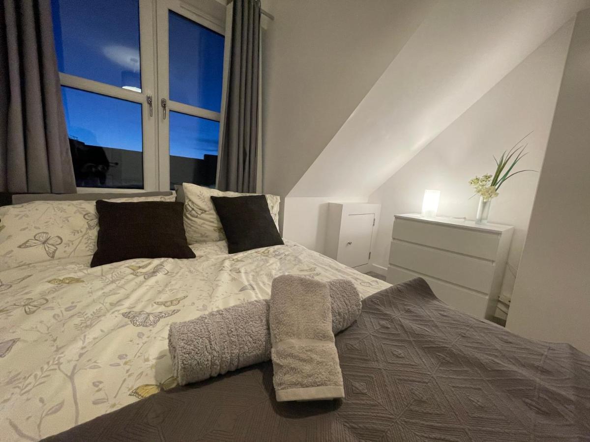 Carvetii - Edward House D - 2 Dbl bed 2nd floor flat Lejlighed Dunfermline Eksteriør billede