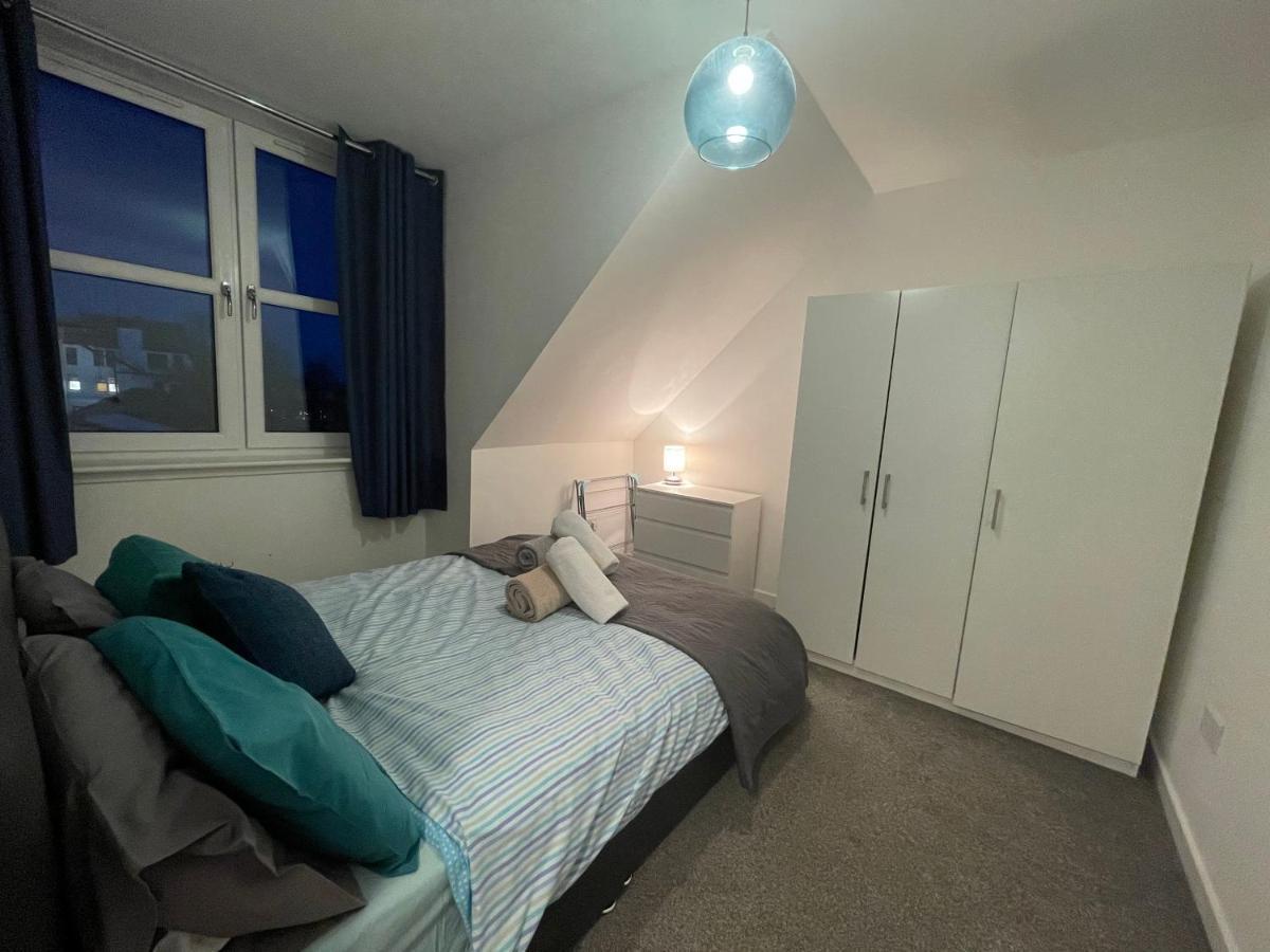 Carvetii - Edward House D - 2 Dbl bed 2nd floor flat Lejlighed Dunfermline Eksteriør billede