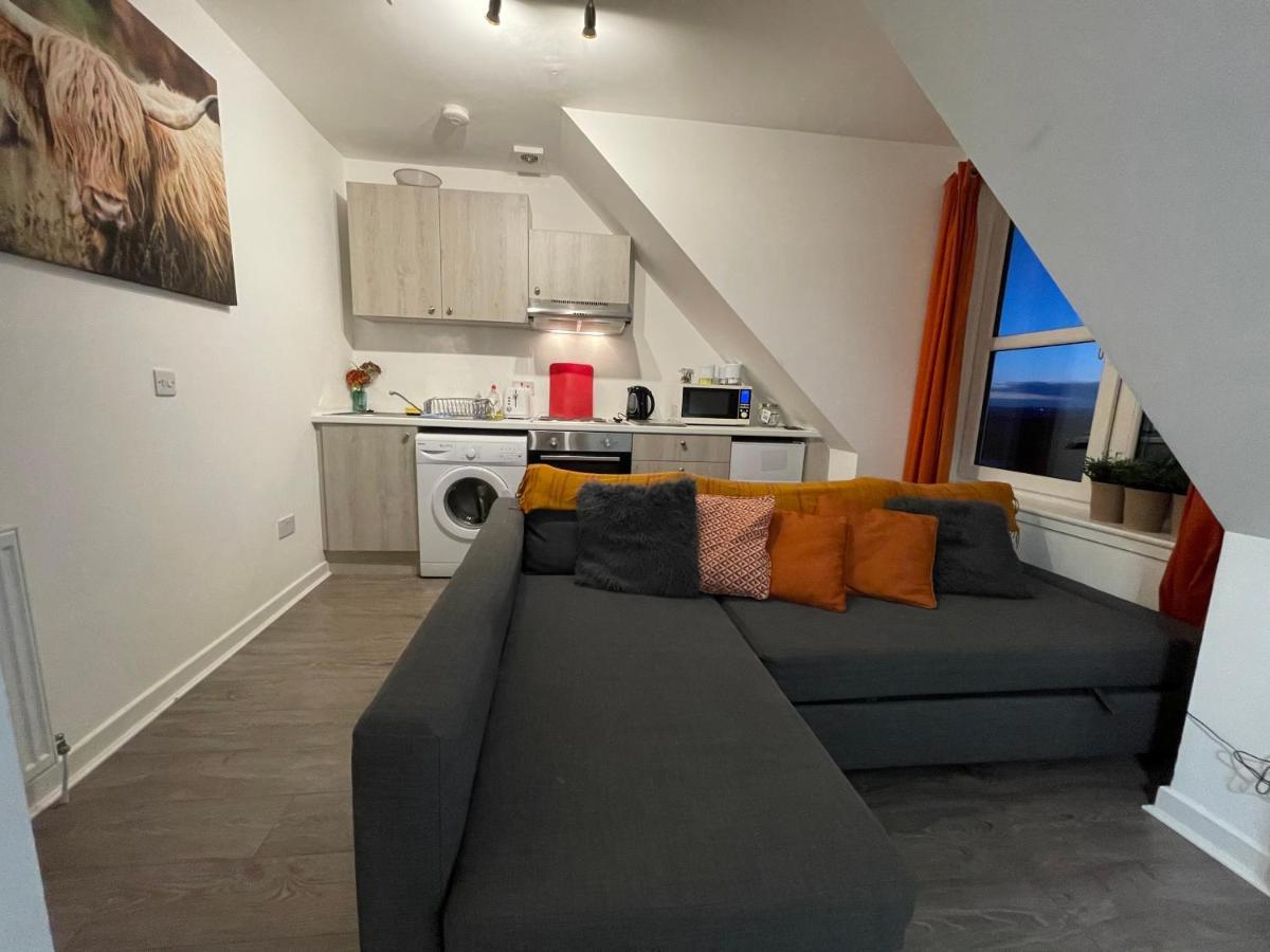 Carvetii - Edward House D - 2 Dbl bed 2nd floor flat Lejlighed Dunfermline Eksteriør billede